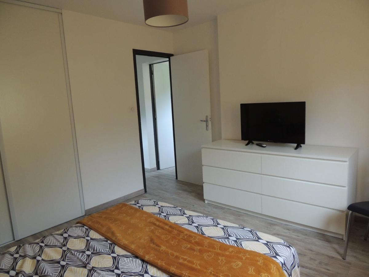 Les Chataigniers Meuble * Saint-Sebastien (Gard)